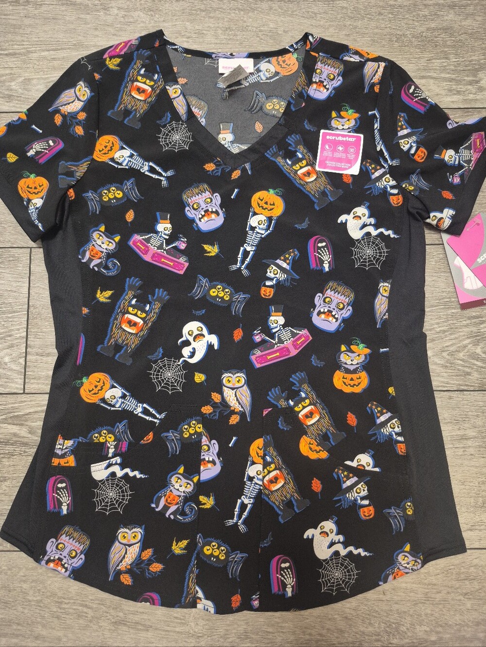 Scrubstar Women's Novelty Halloween Ghost Pumpkin Print Medical Scrub Top. Small